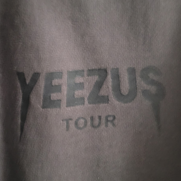 PACSUN YEEZUS TOUR KANYE WEST SWEATSHIRT SWEATER HOODIE BLACK MEDIUM FOG RARE - Picture 2 of 4